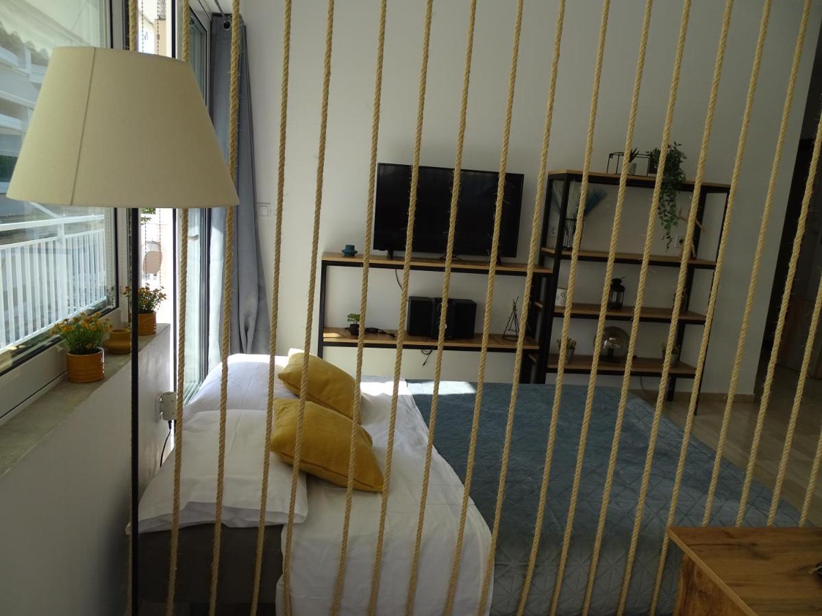 Zeus Bright & New Apartment - 25' Walk To The Acropolis Atenas Exterior foto